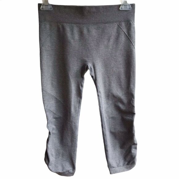 Ivivva Breathe Love Flow Crop Seamless Leggings Lululemon Girls Size 12 Ruched - Picture 1 of 12